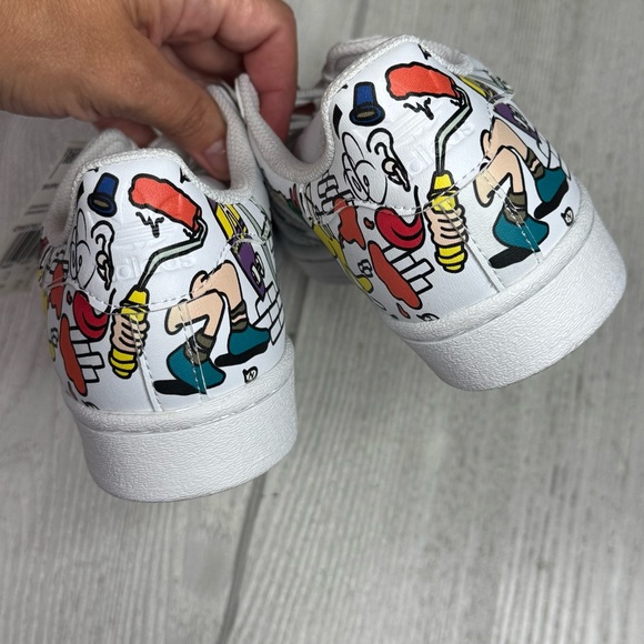 NWT ADIDAS SUPERSTAR 'WHITE COMIC' Men size 5.5 - Picture 7 of 9